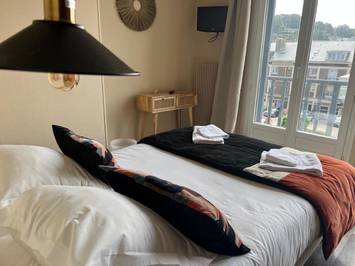 Boutique La Maison Des Galets Sur Le Front De Hotel 2*